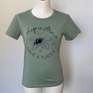 Save the turtles T-shirt